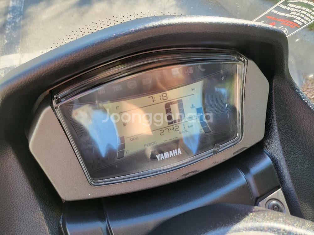 야마하 22년식 nmax125 판매합니다.--7