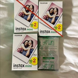 급처) 후지필름 인스탁스 카메라 미니 폴라로이드 필름