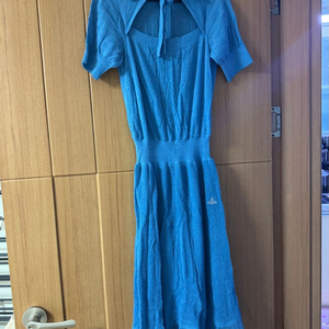 비비안웨스트우드 카라리본디테일 니트원피스 xs