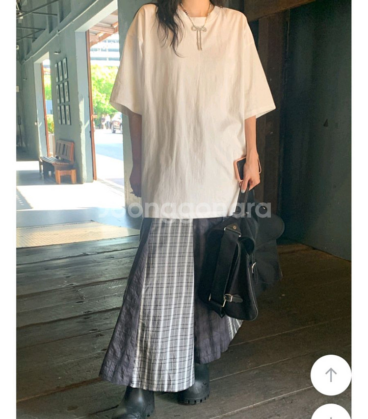 메이비베이비 피스아웃티셔츠 화이트--0