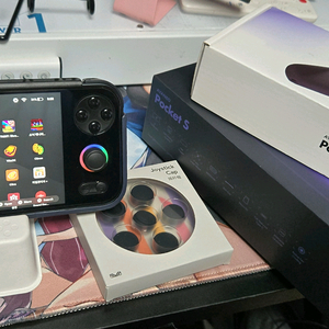 AYA NEO 아야네오 포켓S 16/1tb 무각 FHD