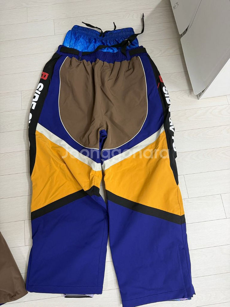 2425 오비오보드복 건담 XL 사이즈 세트로 판매합니--5