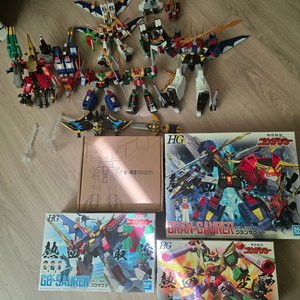 모데로이드 그레이트 캡틴사우루스, 다이노포스 프라 팝니