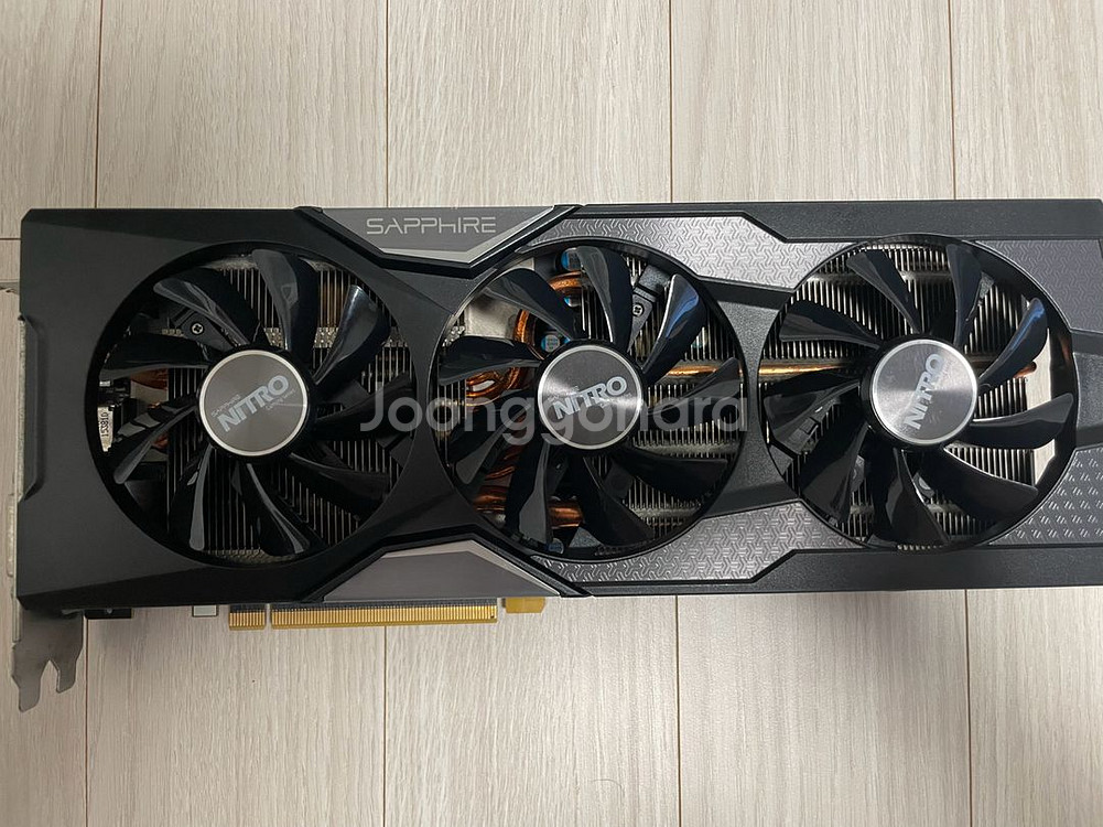 사파이어 라데온 R9 Fury Tri-X NITRO--0