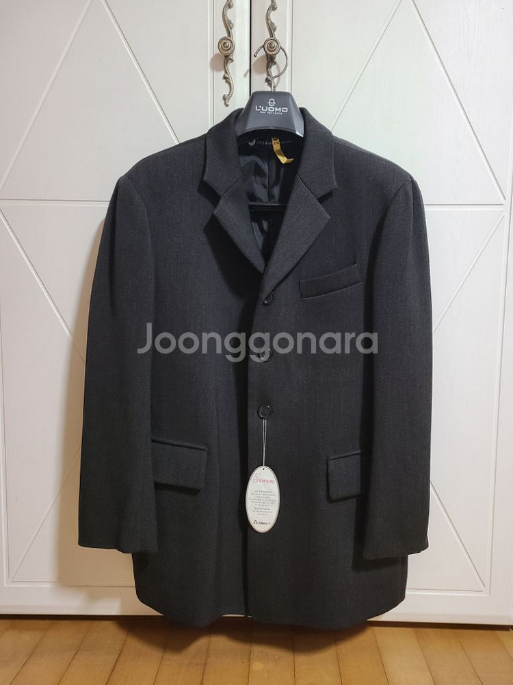 디자이너 진태옥 제작 정장 판매합니다..--0