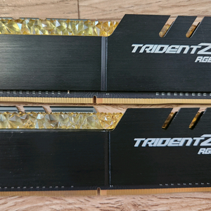 지스킬 트라이던트Z 3200cl14 16gb (8x2)