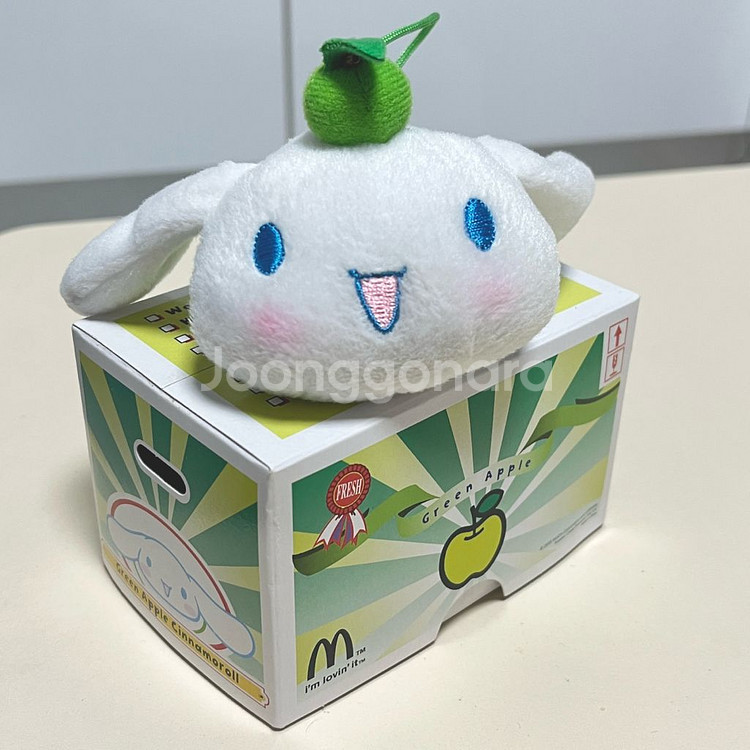 고전 시나모롤 해피밀 맥도날드 산리오 과일 상자 인형--0