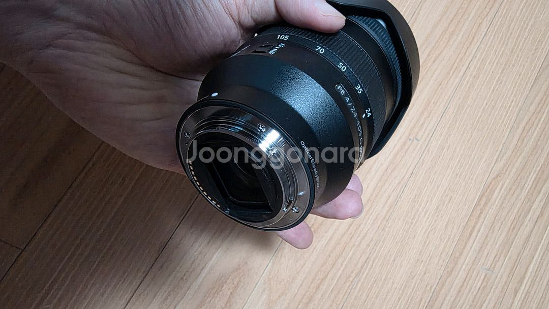 sony fe 24-105 G f4.0--1