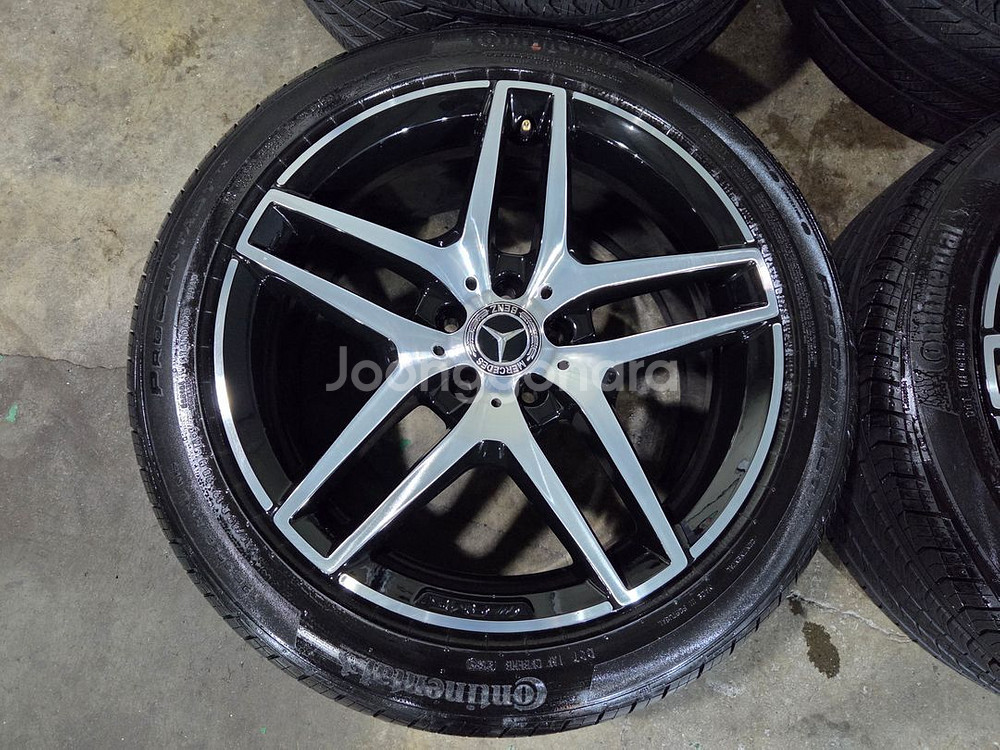 벤츠 W222 S클래스AMG 19인치 정품 휠타이어--1