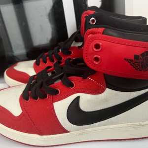 조던 1 시카고 2021 300사이즈