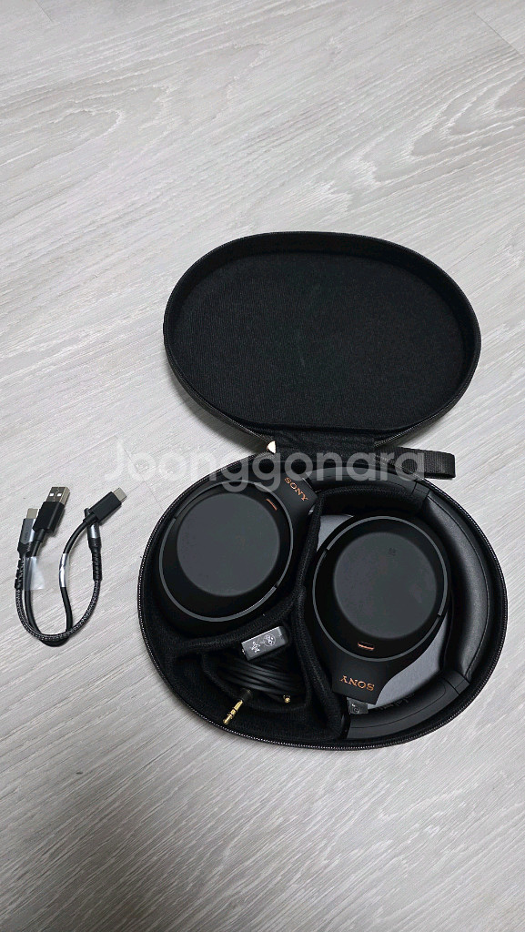소니 1000xm4 헤드폰 외--0