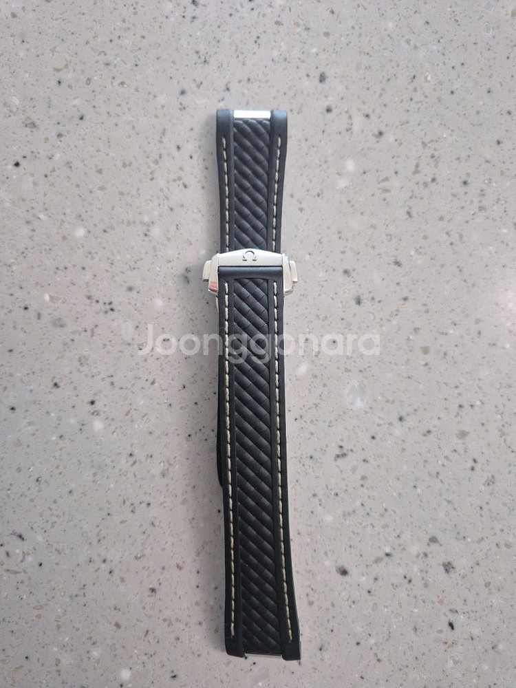 오메가 아쿠아테라 38mm 블랙 러버밴드--2