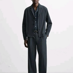 자라 턱 디테일 팬츠