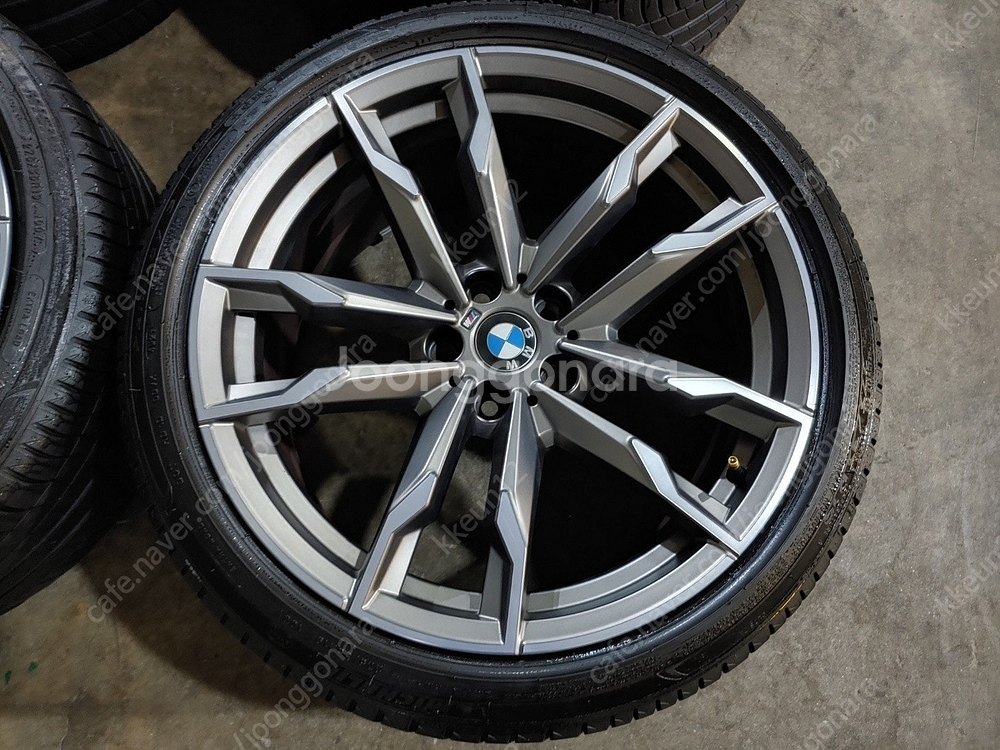 BMW Z4 M40i 800M 19인치 G30 5시리즈--4