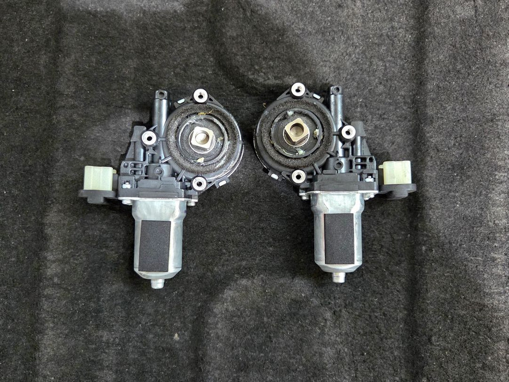 인피니티 G35 G37 G35S 윈도우 유리모터 이미지