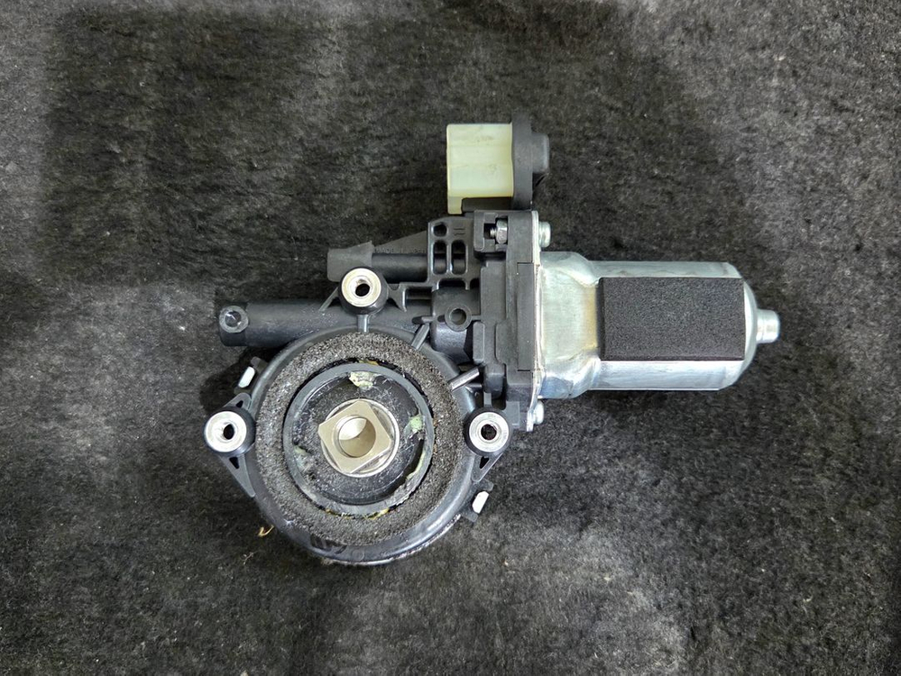 인피니티 G35 G37 G35S 윈도우 유리모터 이미지