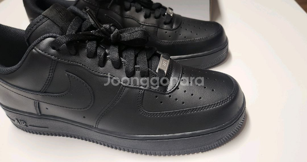 나이키 에어포스1 블랙 290mm--2