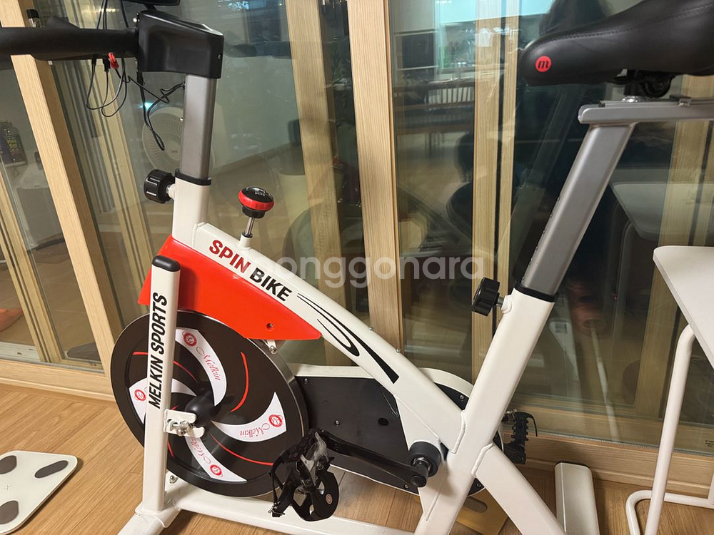 멜킨 가정용 스피닝 자전거 18kg--4