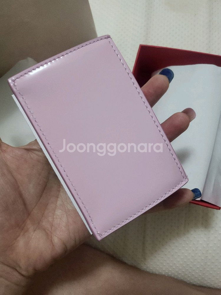 페라가모 정품 베이비핑크 카드지갑--2