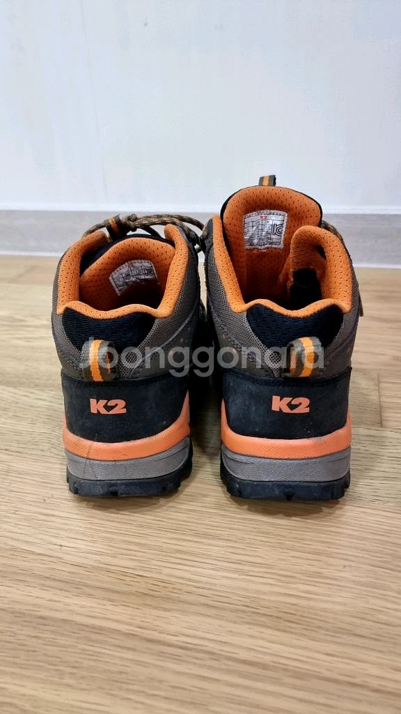 K2 여성용 등산화240 팝니다.--3