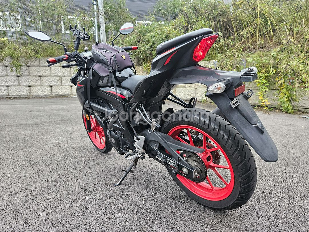 스즈키gsxs125/19년식/3만키로/190만원--4
