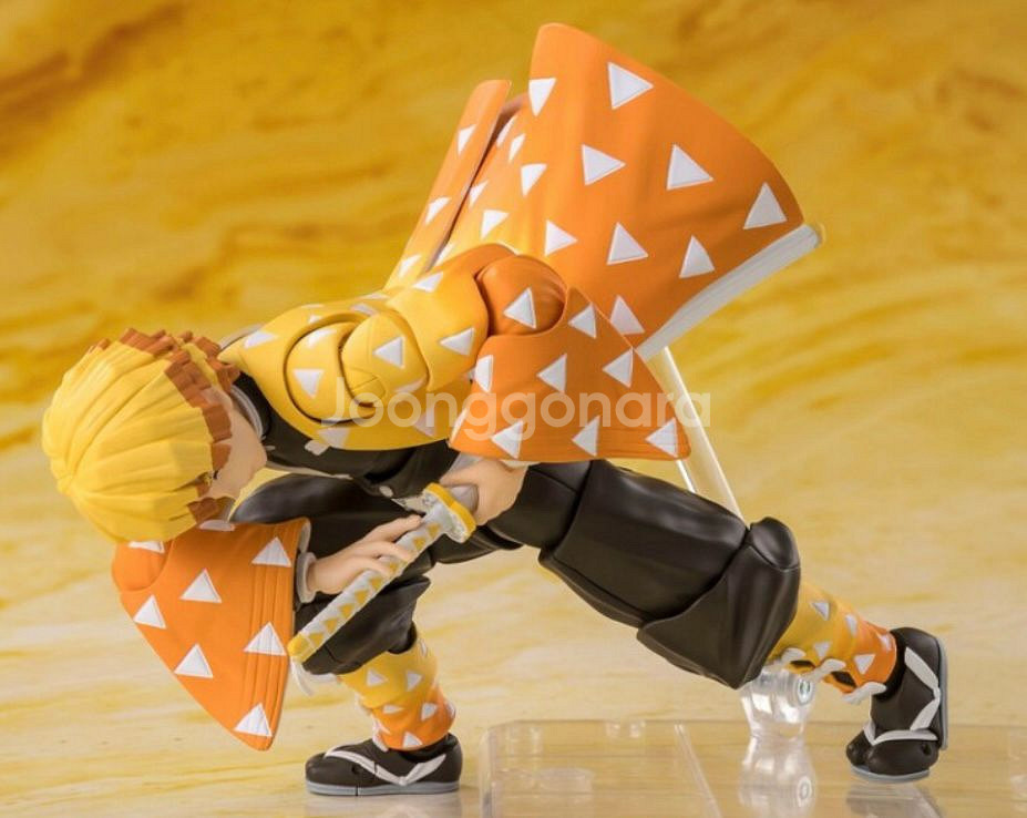 귀멸의 칼날 젠이츠 shf 피규어 액션 피규어--2