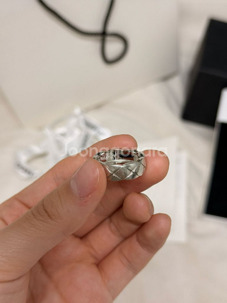 샤넬 코코크러쉬 스몰 화이트골드 54호(14호) 정품--4