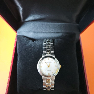 크리스틴 오닐 여성용 메탈 시계