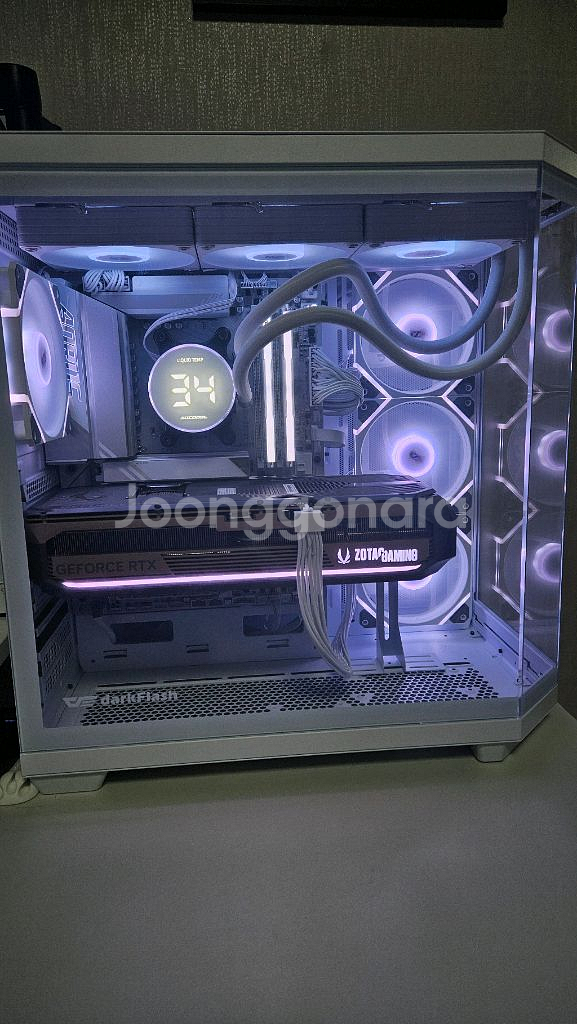 ZOTAC GAMING 지포스 RTX 5080 AMP--1