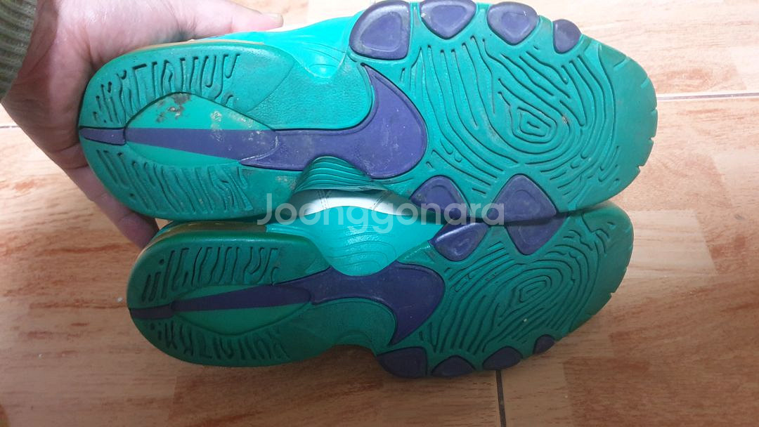 나이키 맥스2 스트롱 270(265추천)--7