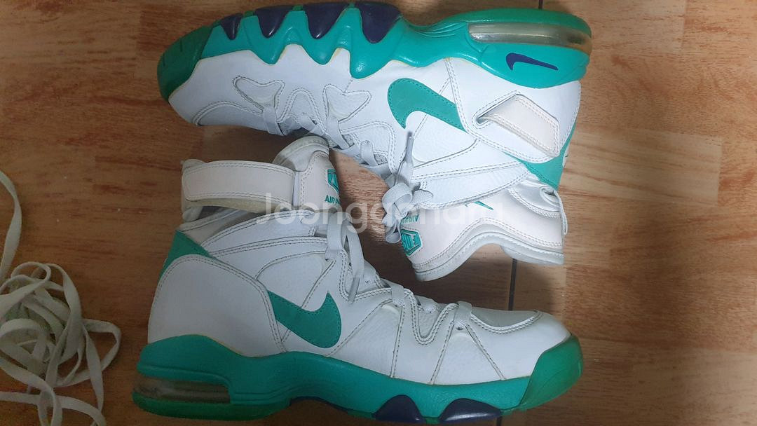 나이키 맥스2 스트롱 270(265추천)--4