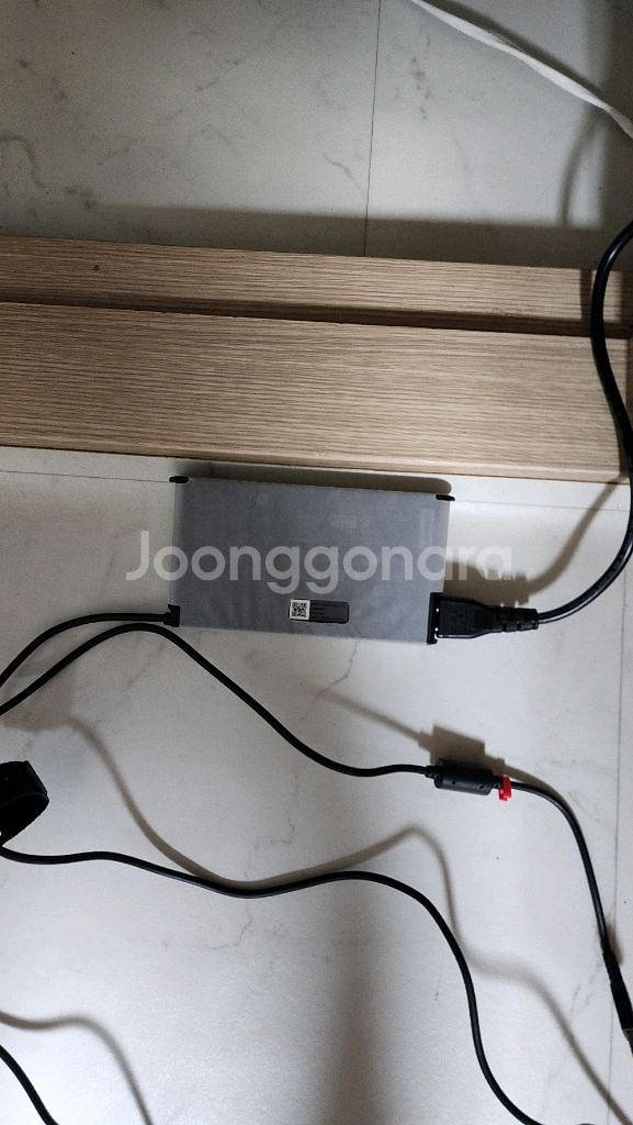 레노버 LOQ 15ARP9 게이밍 노트북 판매합니다--4