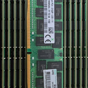 SK PC4-17000R 2133MHz DDR4 ECC