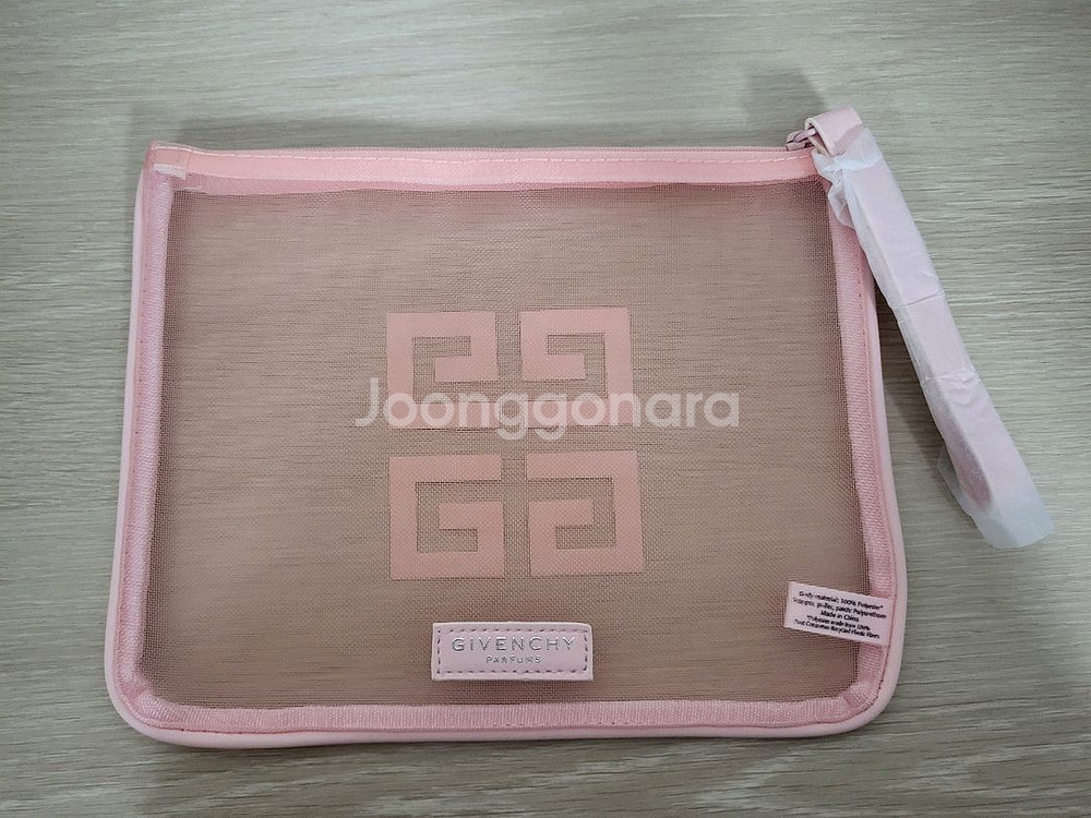 정품) 지방시 매쉬 파우치 (코스메틱)--5