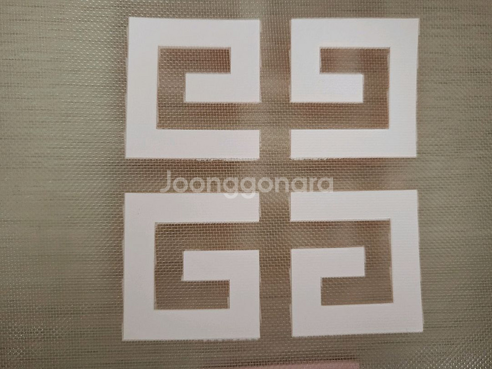 정품) 지방시 매쉬 파우치 (코스메틱)--2