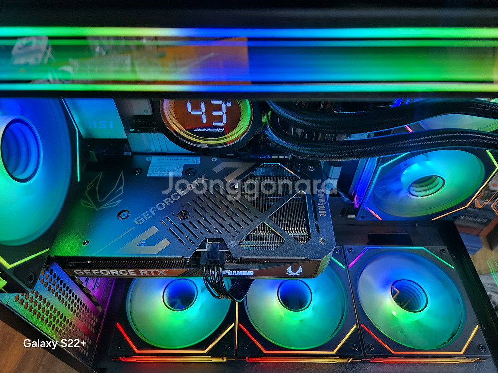 미사용 ) 9800X3D & RTX5060TI 컴퓨터--3