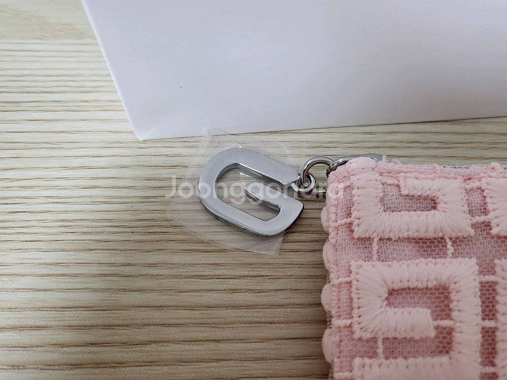 정품) 지방시 핑크 파우치 (코스메틱)--4