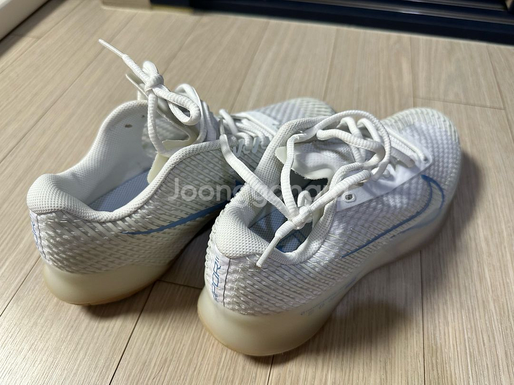 에어줌베이퍼11 테니스화 230 1회착용--1