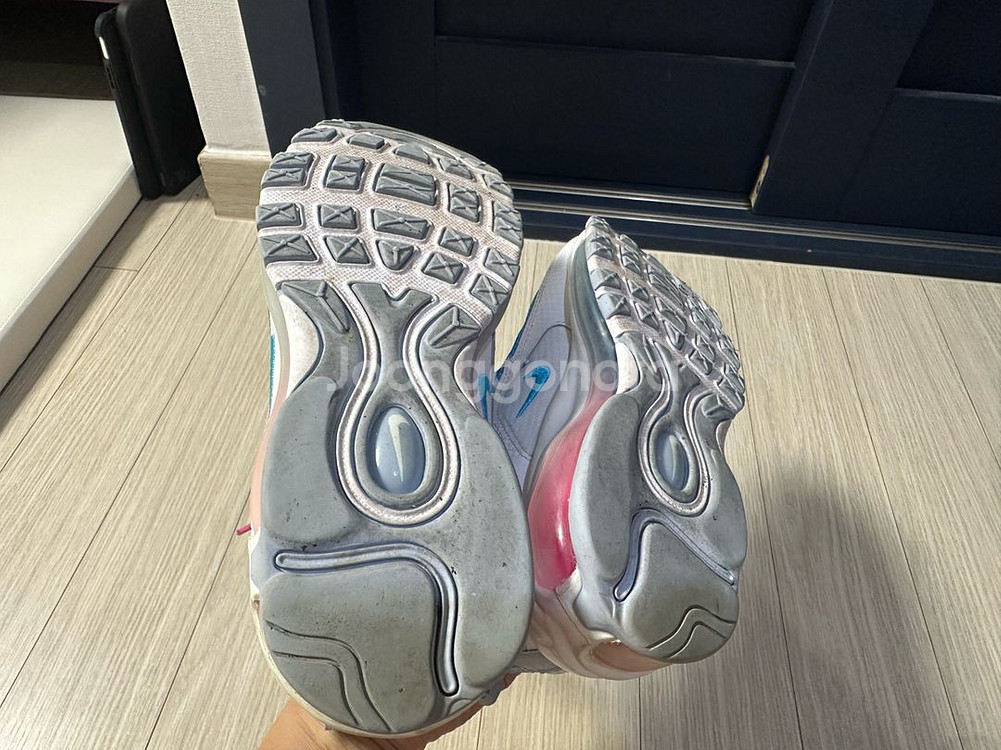 나이키 97에어맥스 꽃무늬 230--3