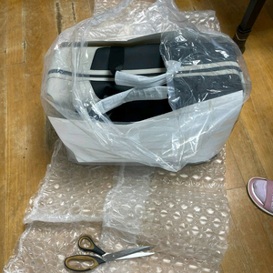 PXG BLOCK TRIM 보스톤백 새제품 판매합니다