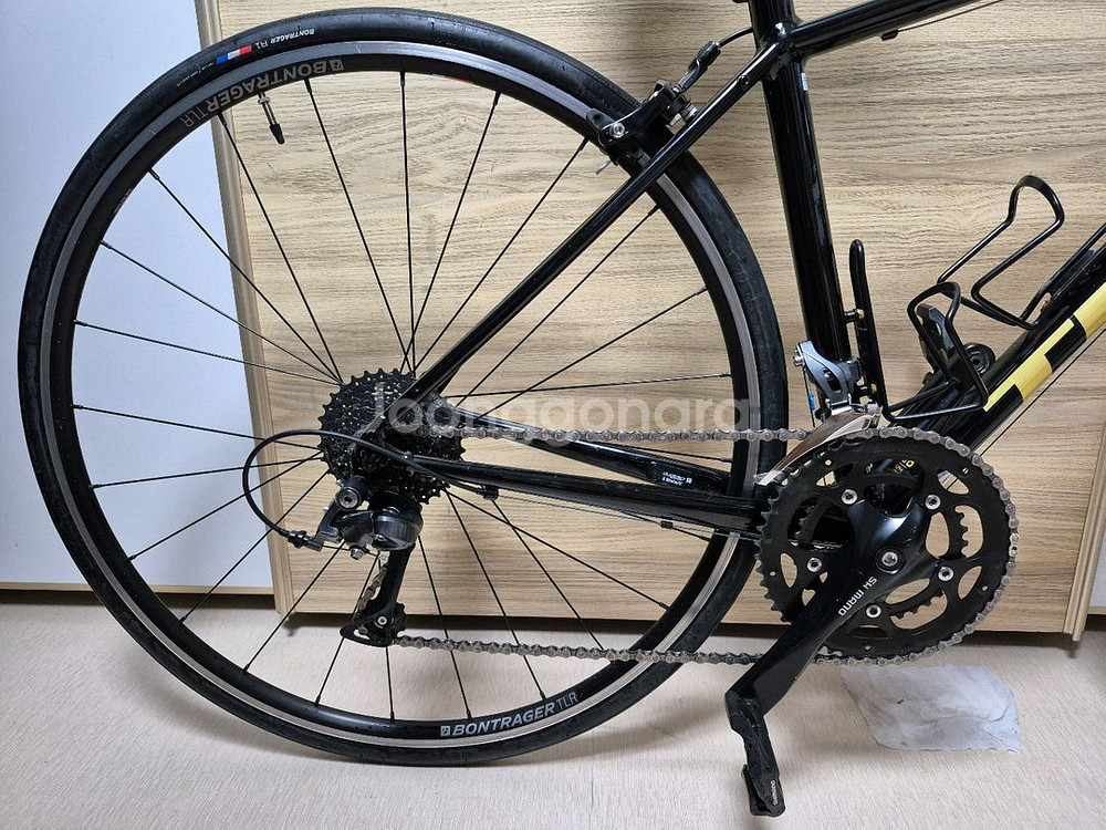 2022 트렉 도마니 AL2 로드 자전거--2