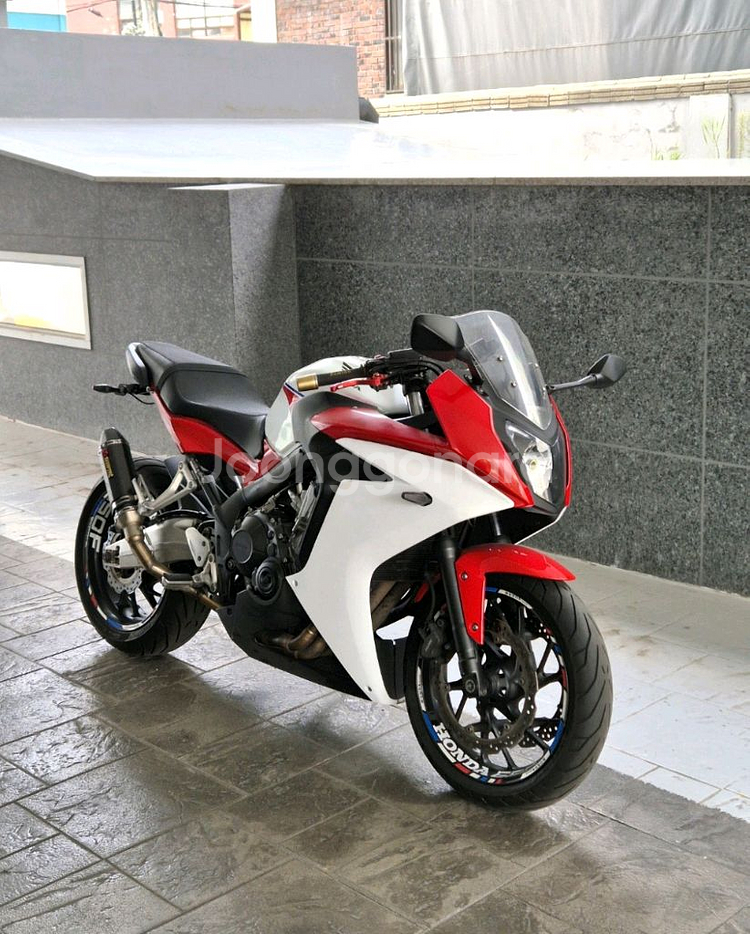 2014 CBR650F 아크라 트윈머플러 판매합니다.--0