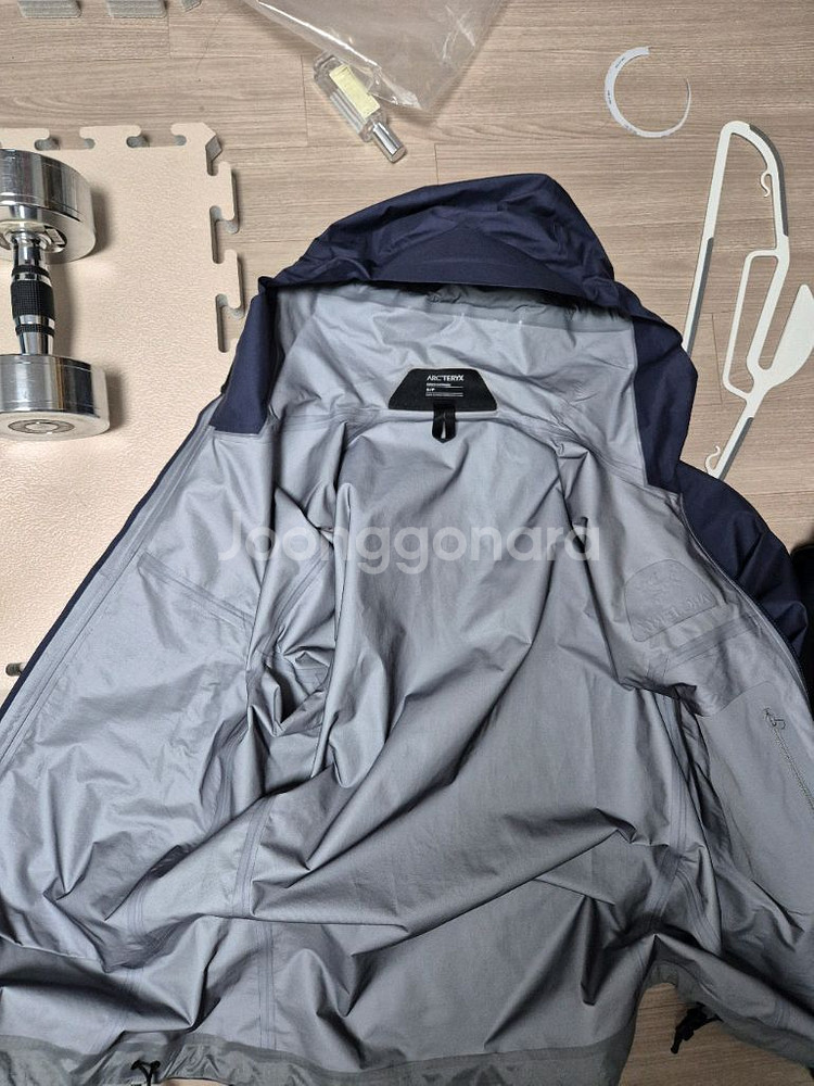 [S] 아크테릭스 베타 블랙 사파이어--3