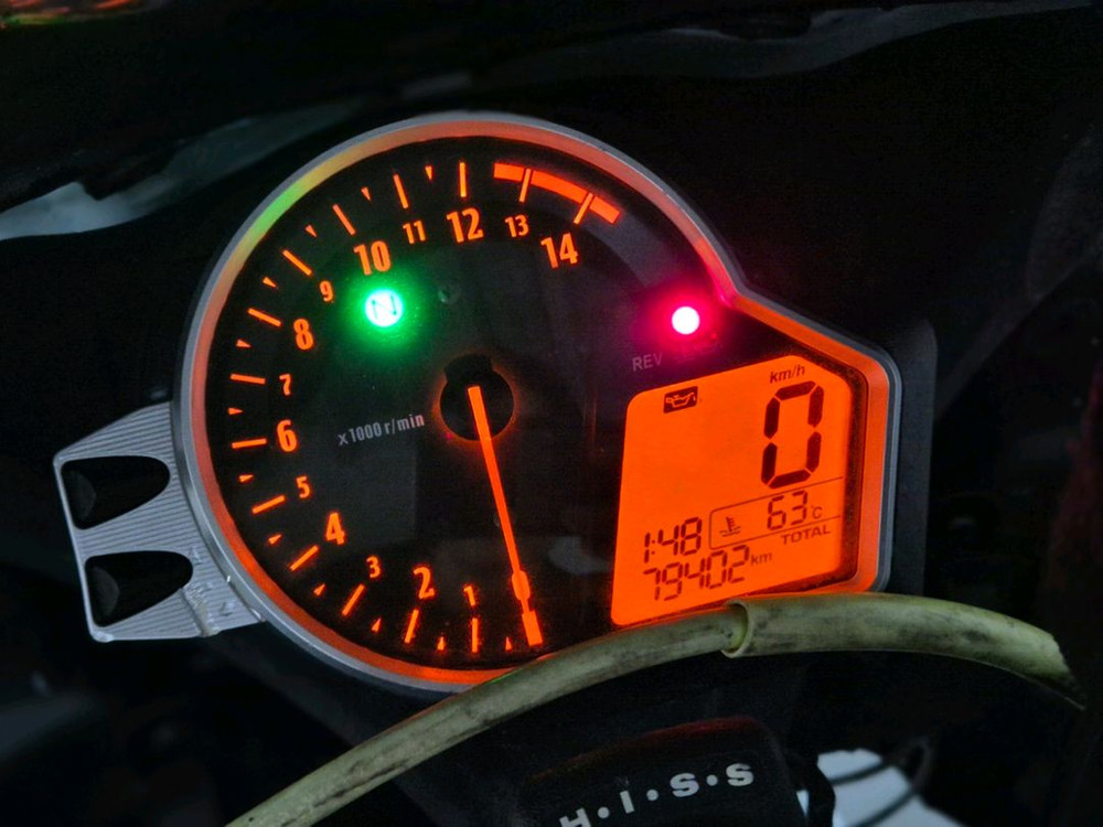 CBR1000RR 화이트 2008년식 판매합니다. 이미지