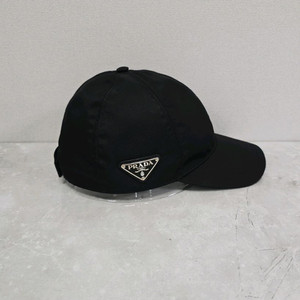 프라다 리나일론 볼캡 모자 L사이즈 판매