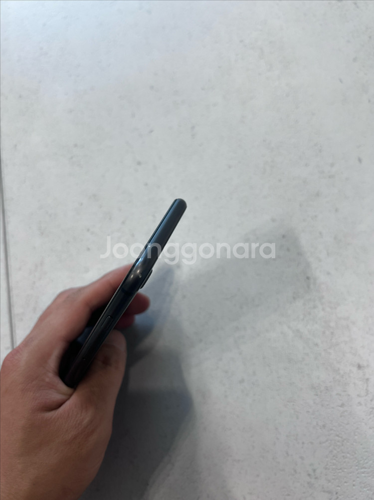 아이폰8 64gb 블랙 5만원 팝니다 (하자폰)--3