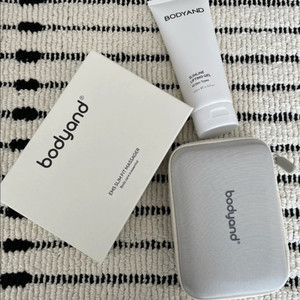 바디앤 EMS 슬림핏 마사지기