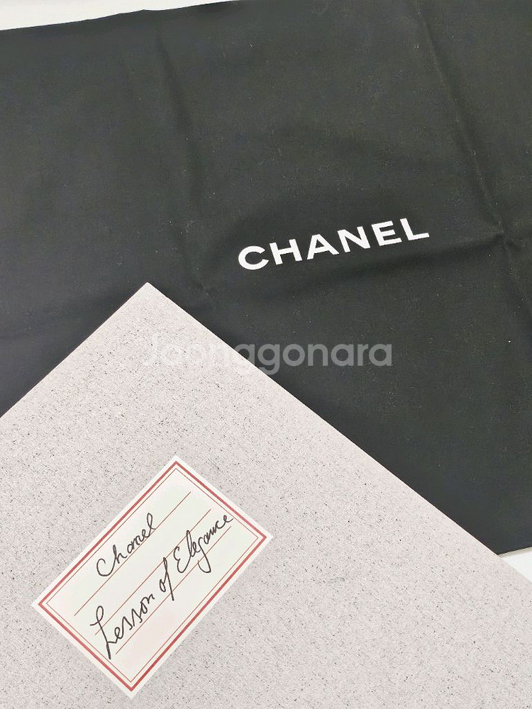 샤넬 가방 더스트백과 화보집--1