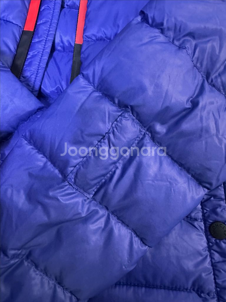 몽클레어 경량패딩 8A--2