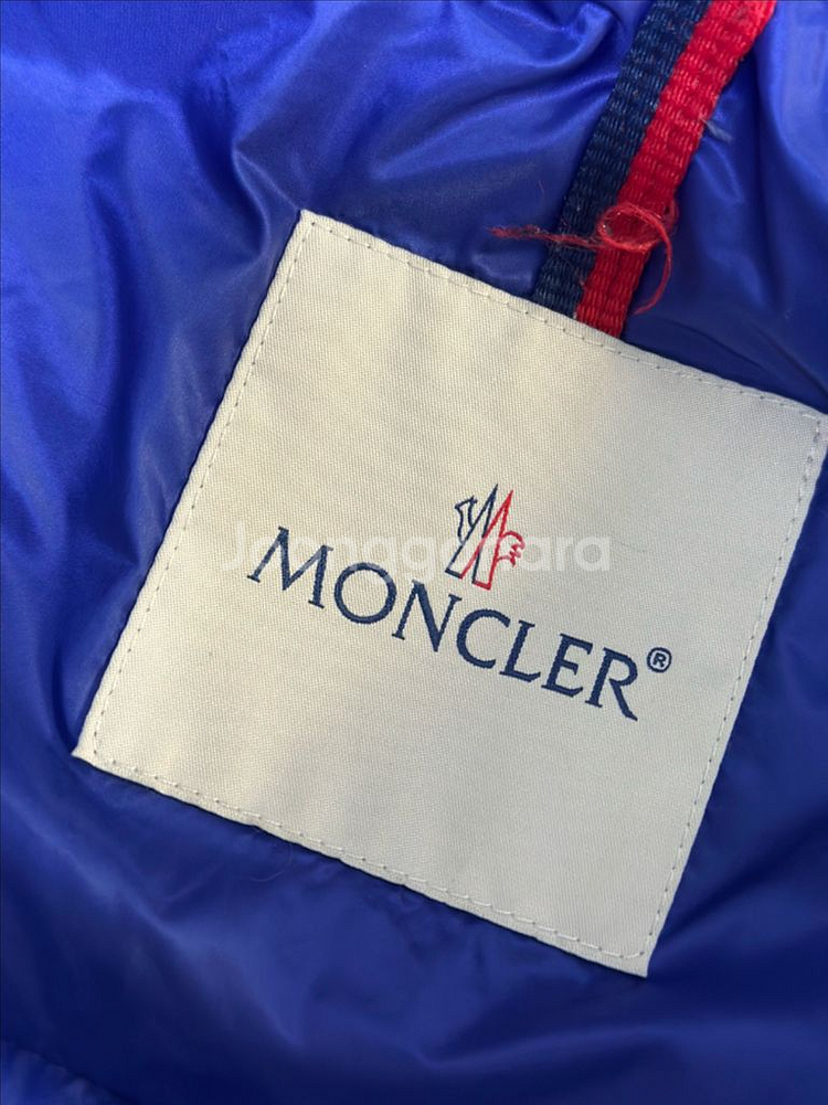 몽클레어 경량패딩 8A--6